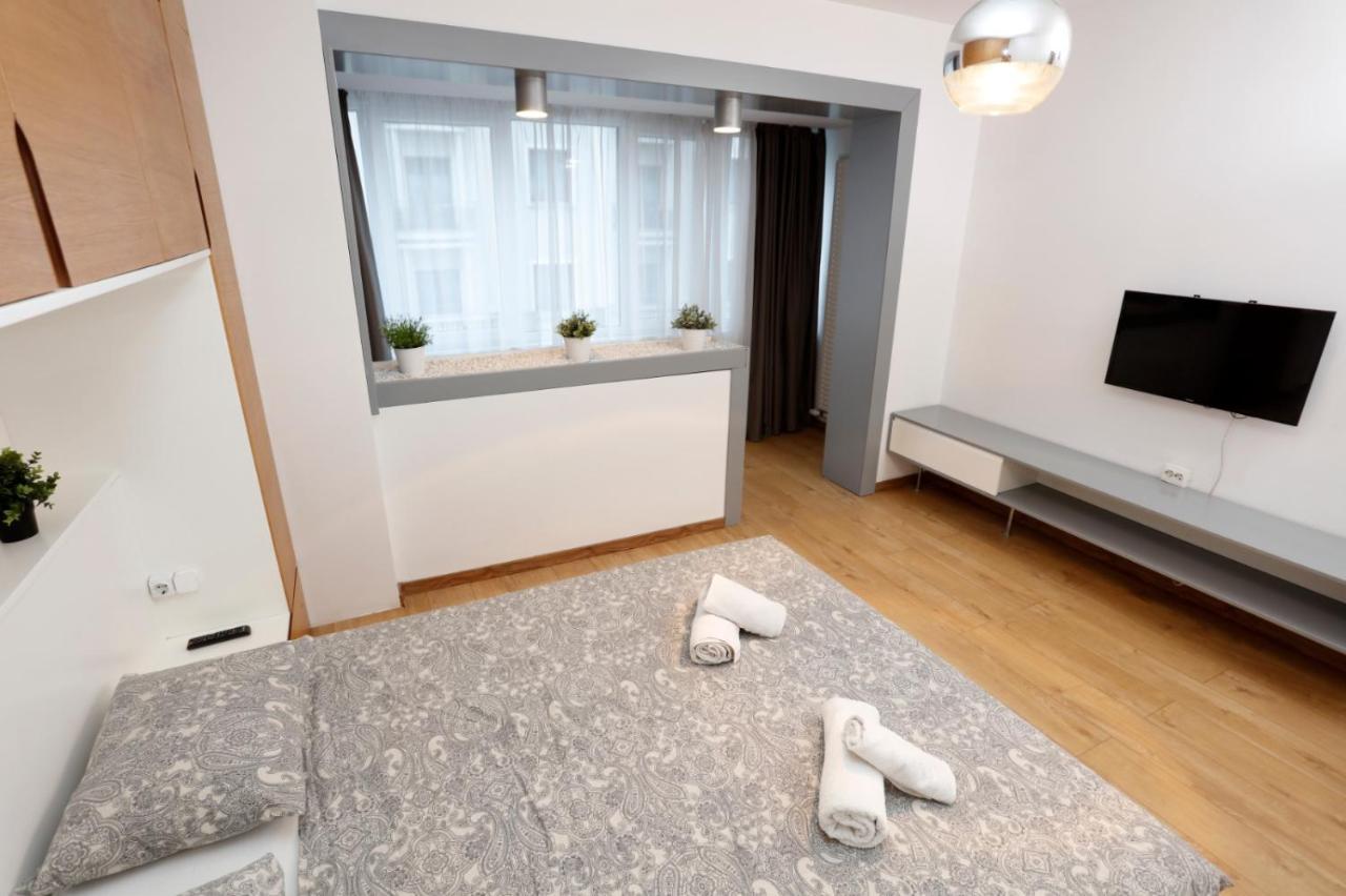 בוקרשט Platinum Apartment With 2 Bedrooms מראה חיצוני תמונה
